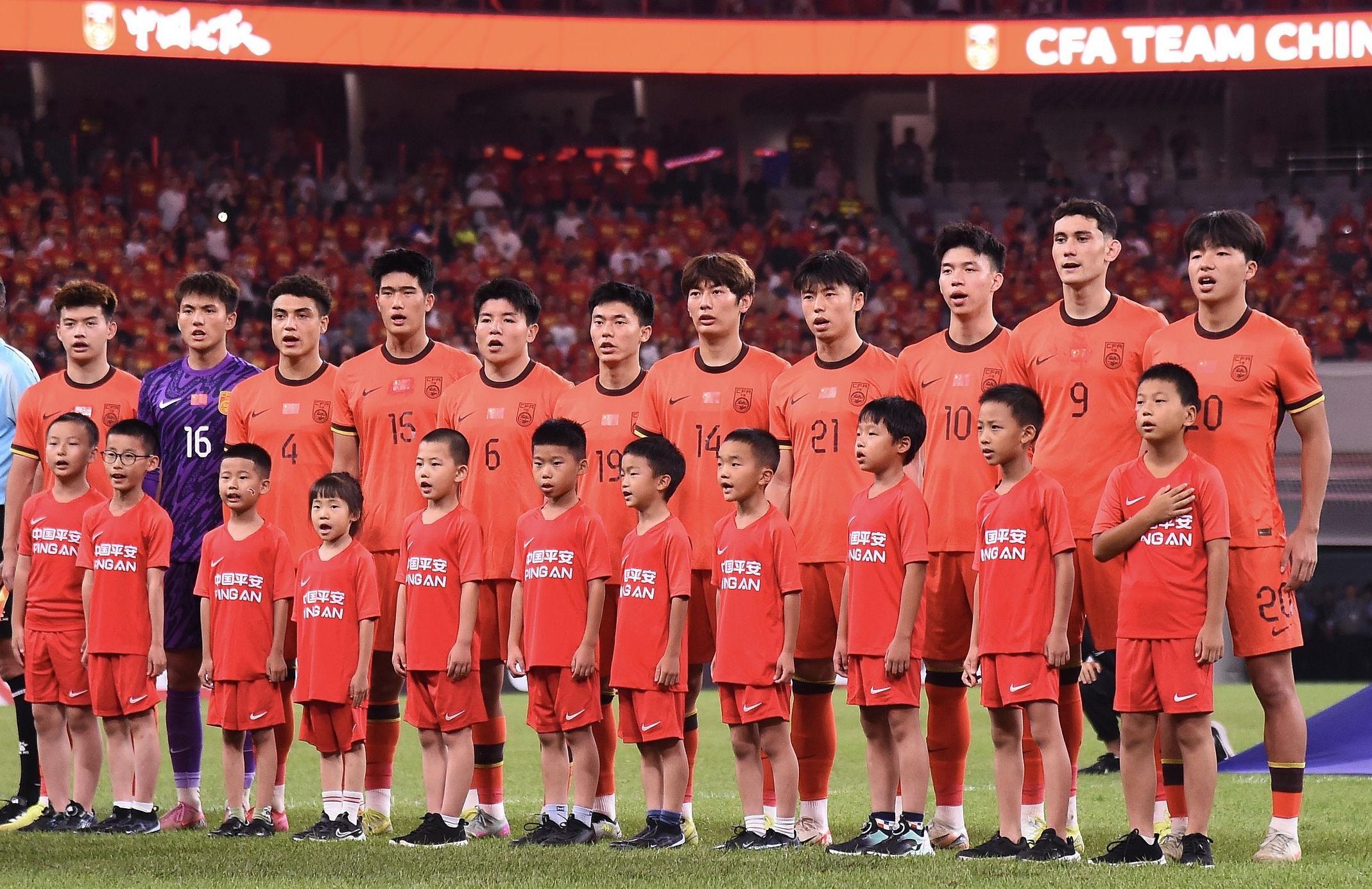 巴林队, 联酋队, 定小组第二