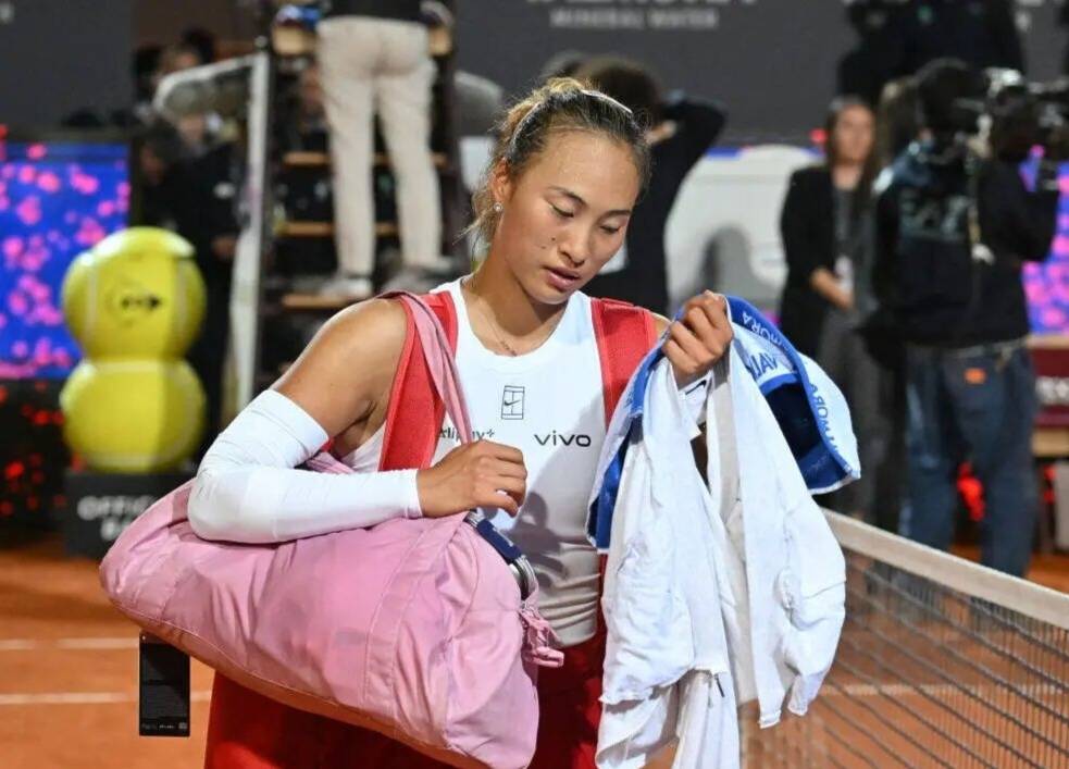 如今医疗团, 当郑钦文宣 如今医疗团, 当郑钦文宣