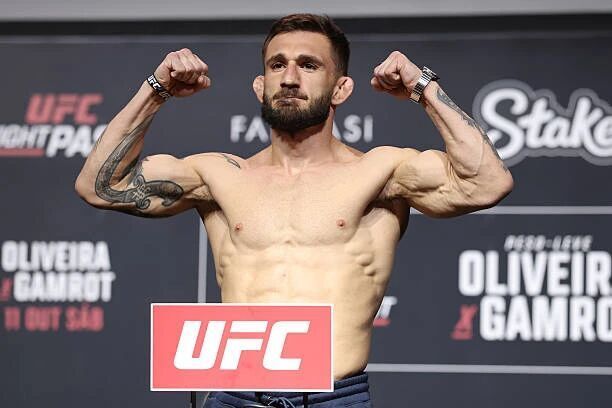 mhyHd, eefsD, 羽量级比赛 mhyHd, eefsD, 羽量级比赛